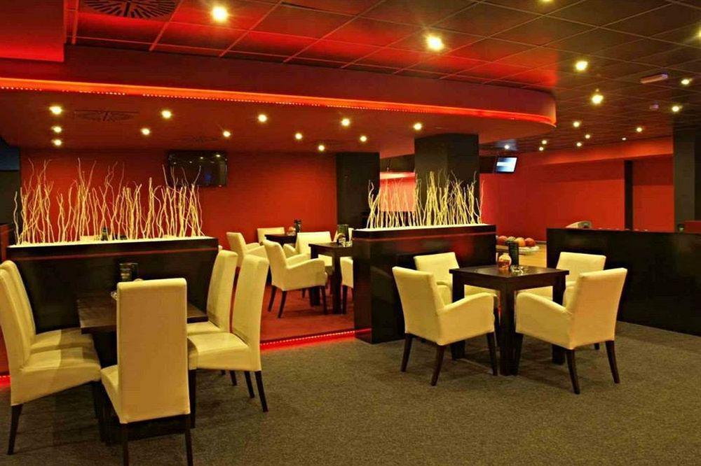 Hotel Palcat ตาบอร์ ภายนอก รูปภาพ